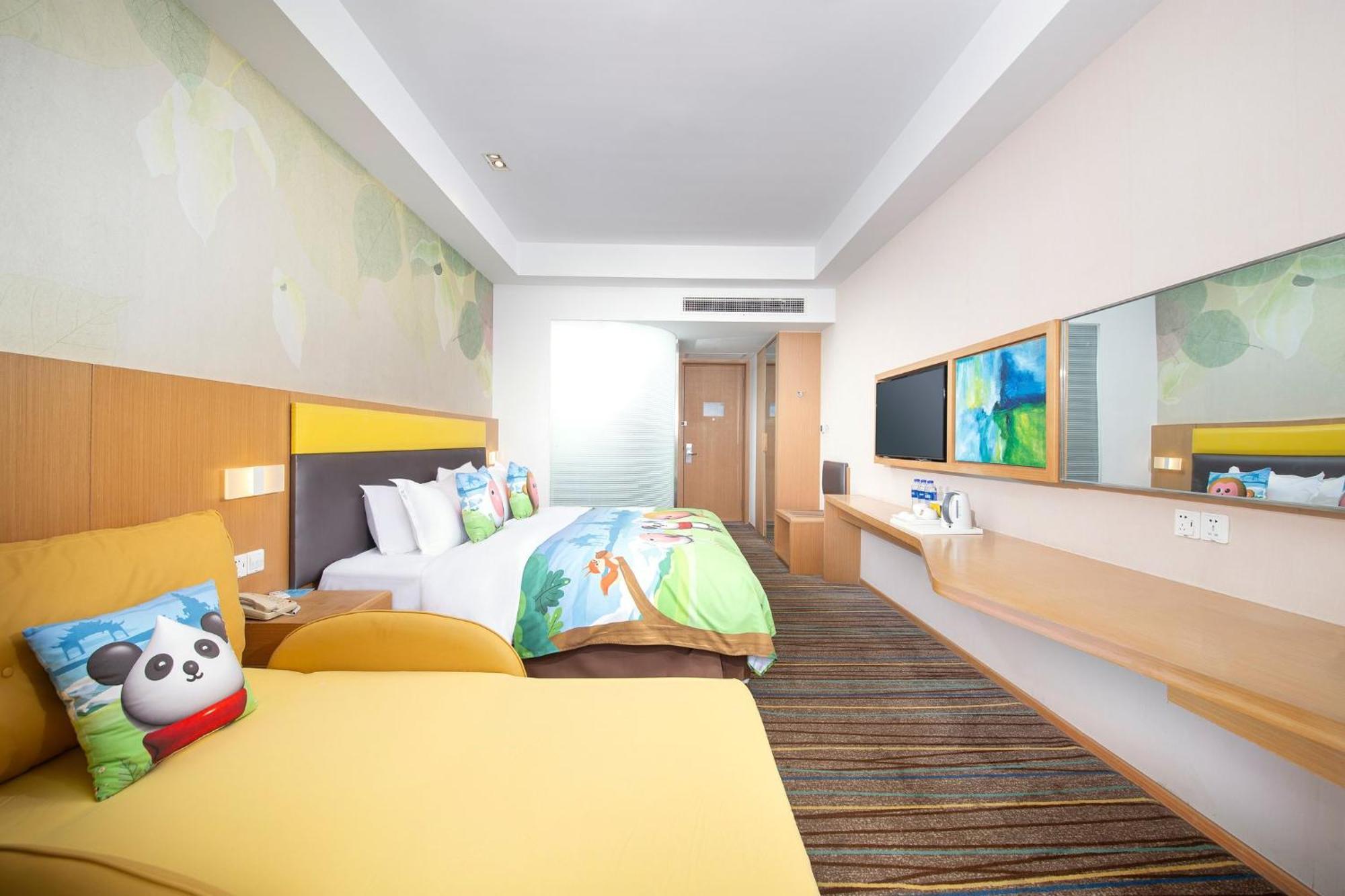 Holiday Inn Express Emei Mountain By Ihg Emeishan Dış mekan fotoğraf