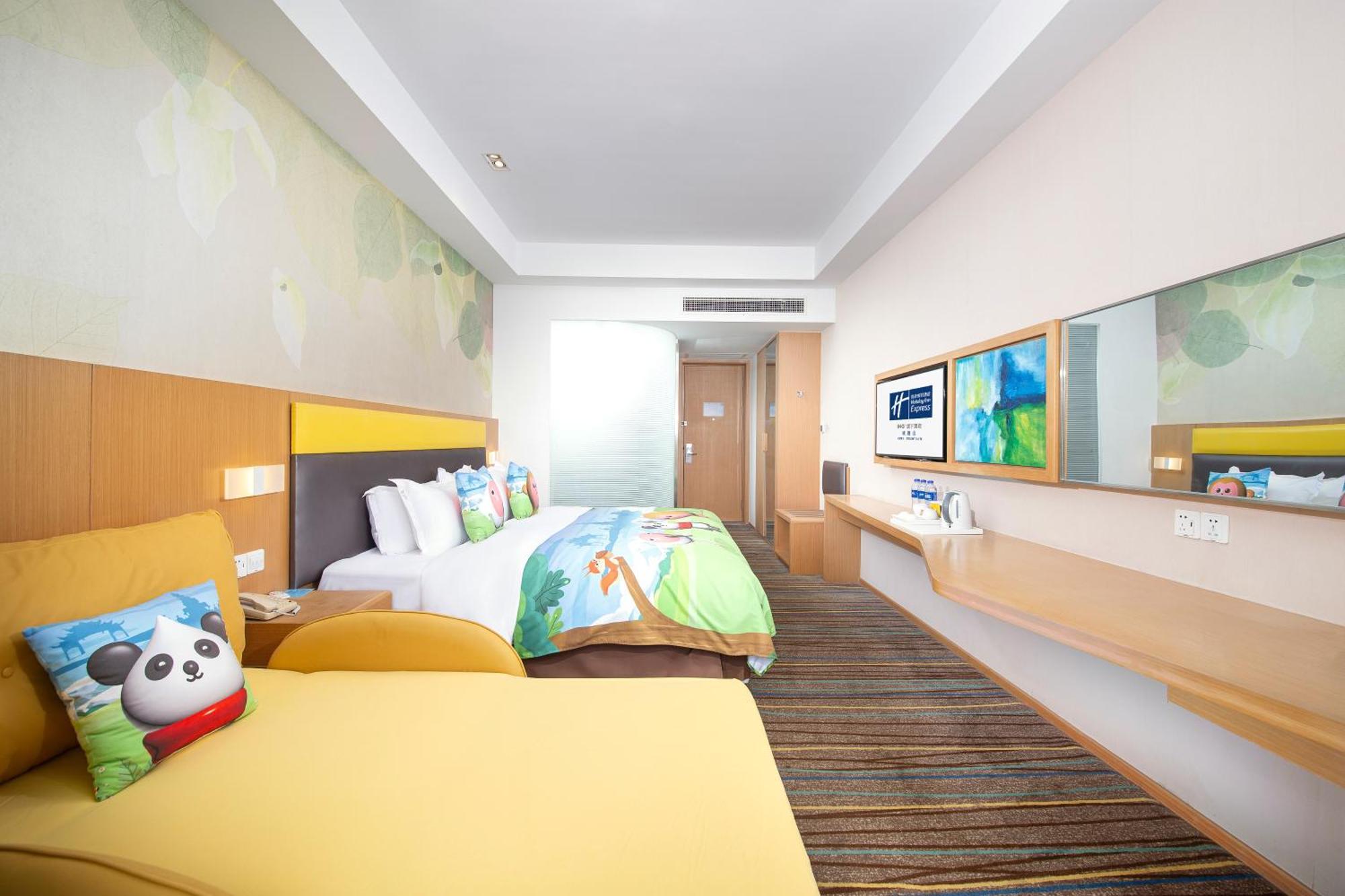 Holiday Inn Express Emei Mountain By Ihg Emeishan Dış mekan fotoğraf