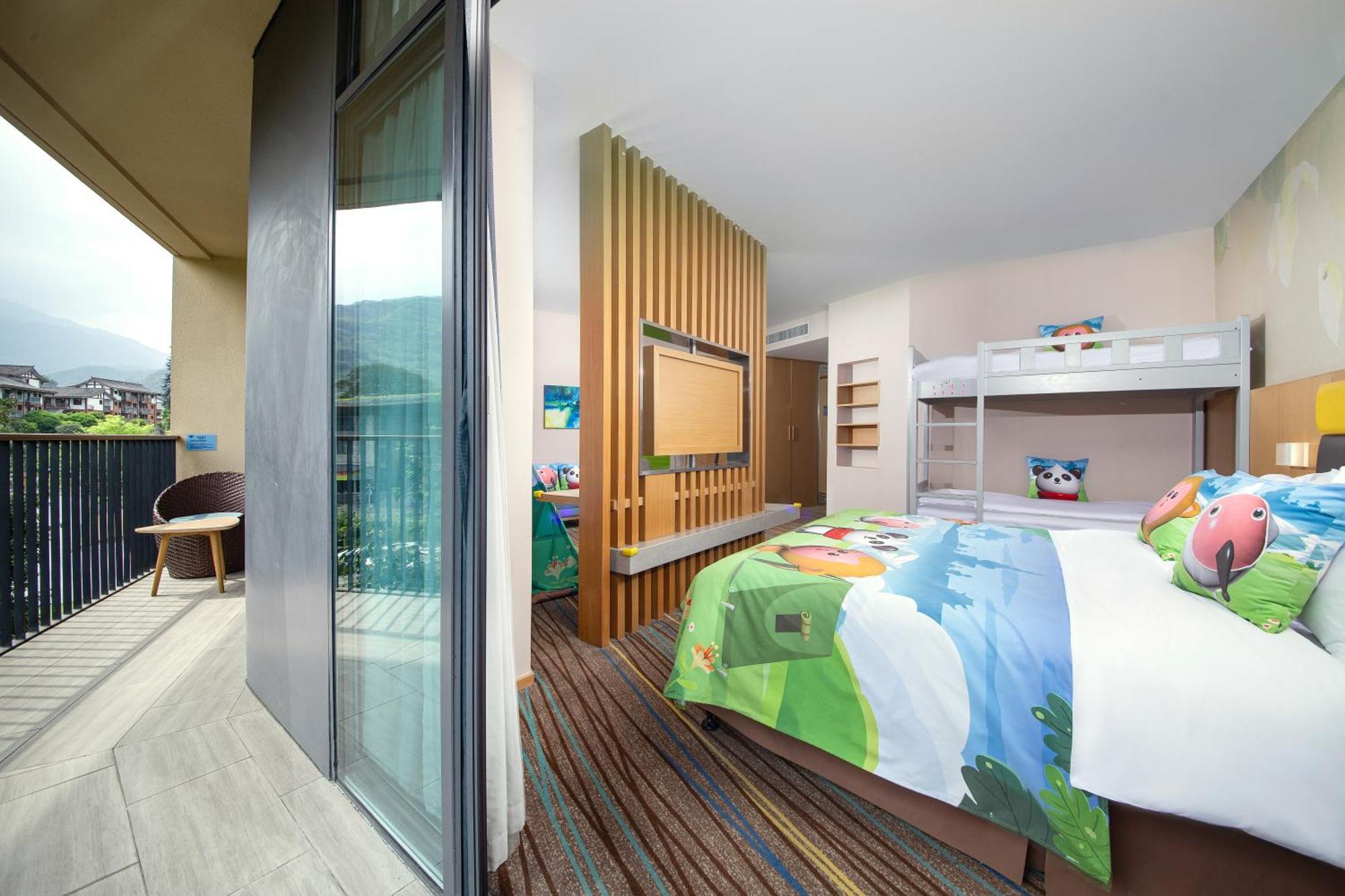 Holiday Inn Express Emei Mountain By Ihg Emeishan Dış mekan fotoğraf